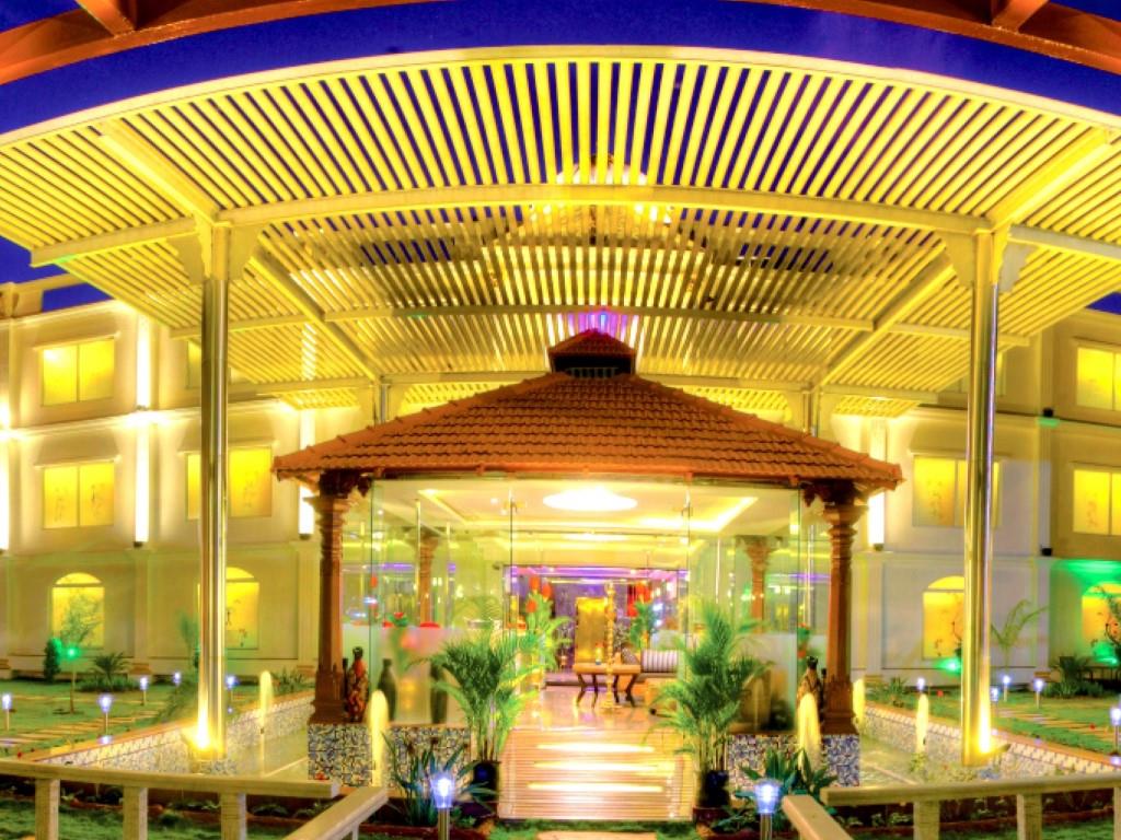 Jal Mahal Resort & Spa