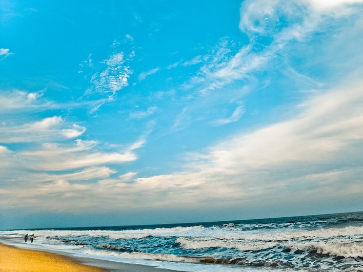 Auro Beach