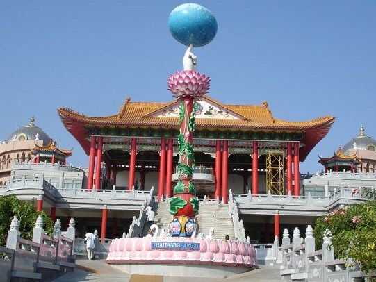 Puttaparthi Sai Baba Temple