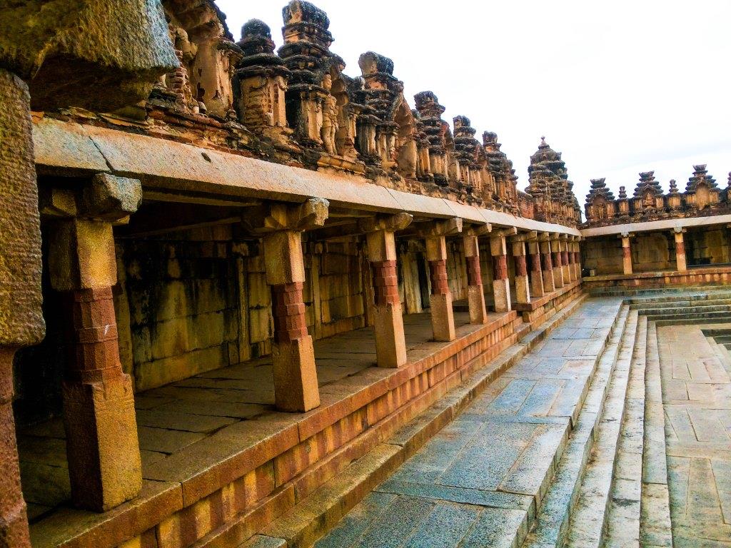 Bhoganandishwara temple