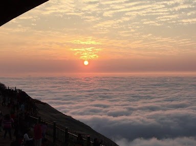 Sunrise at Nandi Hills